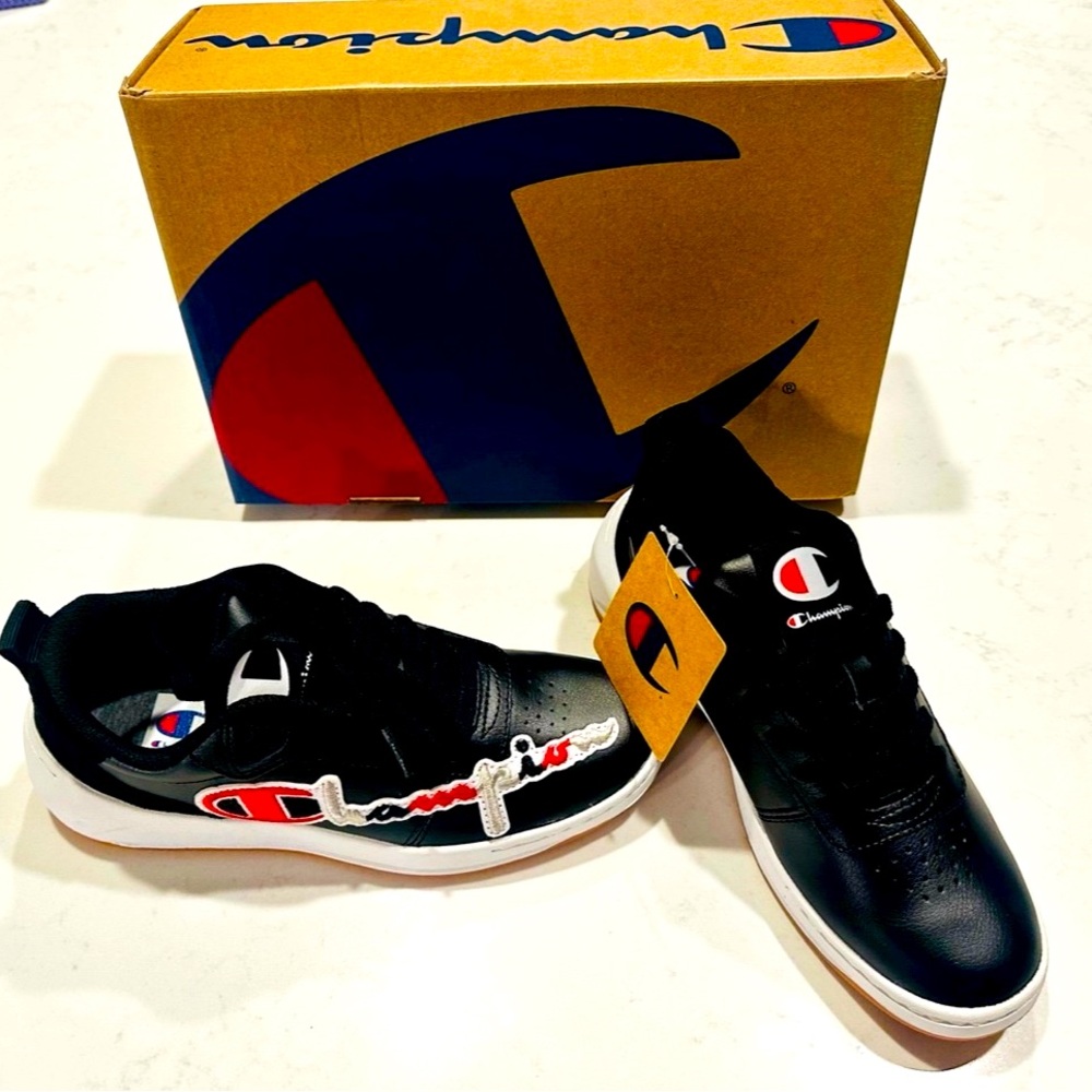 Champion women's sneakers brand new sz 6.5